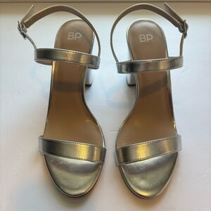 BP. Heels. Woman. Size 8.5. Soft Silver.